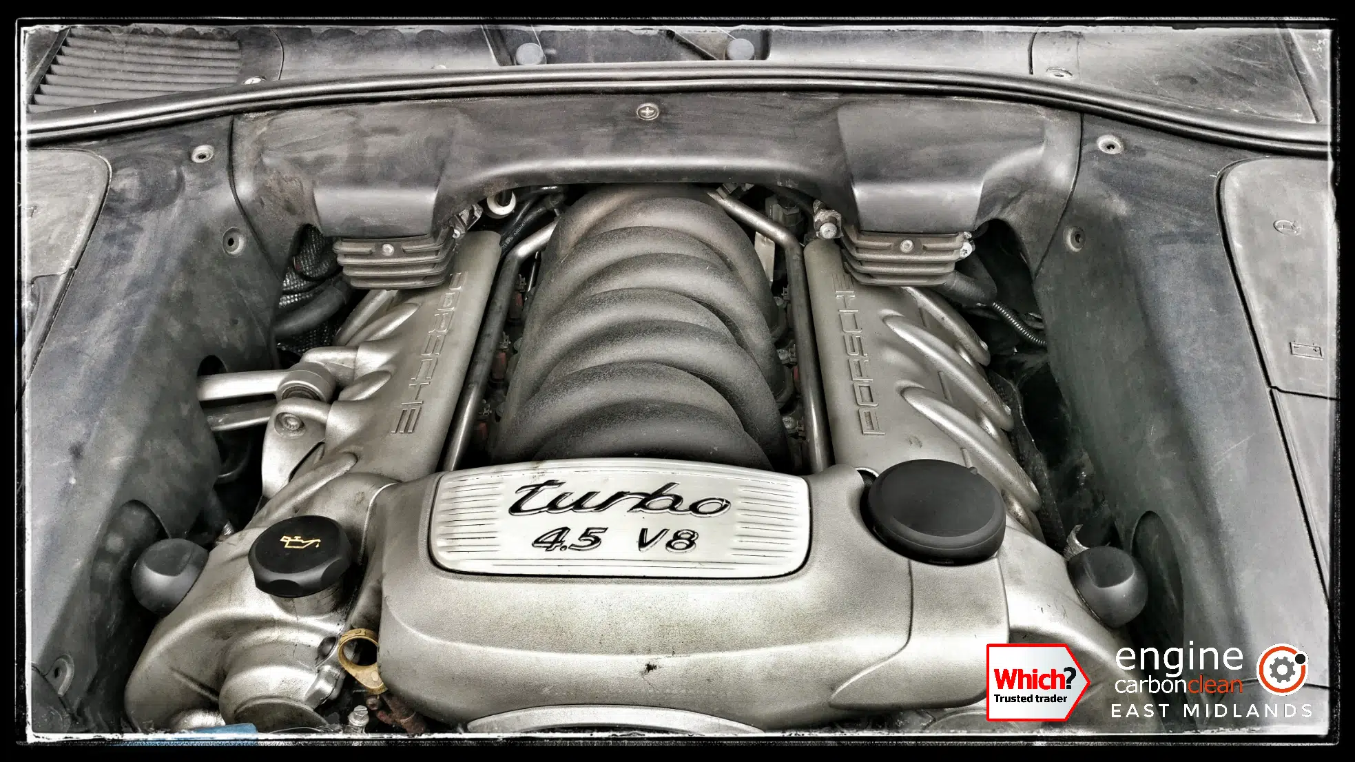 Lack of cooling meant this engine bay was hot! Porsche Cayenne Turbo (2006) - 132,381 miles